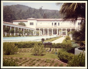 Getty Villa outer peristyle from angle, circa 1974. Photo: Thomas M. Staley, ©J. Paul Getty Trust