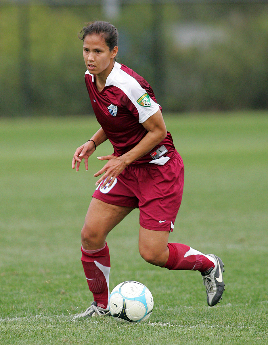 Former UCLA standout Jill Oakes patrolled the midfield in the Pali Blues' back-to-back wins in Colorado last weekend. Photo: Pali Blues Soccer Club