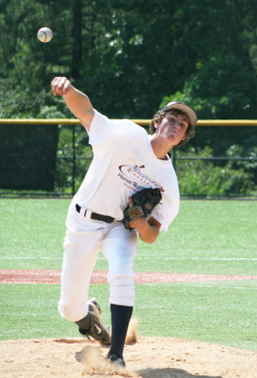 Brentwood pitcher and Pacific Palisades native Evan Abraham uncoils at the Headfirst Honor Roll Tournament in Long Island, New York, last summer.