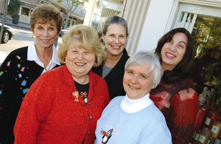 (Left to right): Jolene Knight, Cheryel Kanan, Laura Sarkin, Sharon Reynolds and Roberta Donohue. Photo: Rich Schmitt