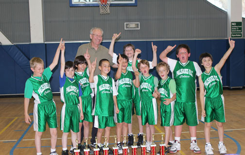 The Celtics Minor League Championship team (from left to right): Andrew McCoy, Toby Thetford, Tristan Haddadi, Robert Power, Adel Dibaei, Alexander Hurley, Ben Clark, Will Kissinger, Kenny Minchin and Tommy Ling, with coach Terry Power. Photo: Sandra Chavez
