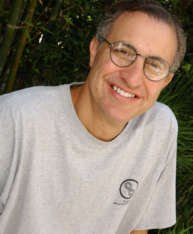 Palisadian Stephen Kanner at his home on Almar in 2005.