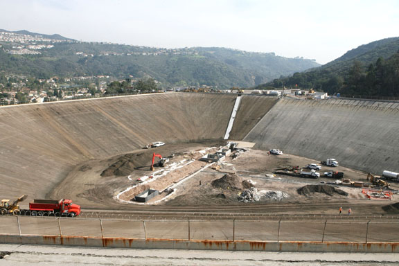 The Los Angeles DWP began construction work on the interior of the Santa Ynez Reservoir in the Highlands in November. DWP is switching disinfectants from chlorine to chloramine and covering the 9.2-acre open reservoir in order to make drinking water safer for Pacific Palisades residents.