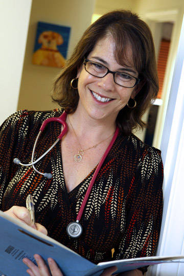 Dr. Elaine Rosen works with weight issues in pediatrician Dr. David Geller's practice in the Palisades at 910 Via de la Paz. Rich Schmitt/Staff Photographer