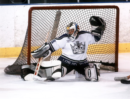 Junior Kings goalie Tyler Heineman of Pacific Palisades makes a kick save during the Bantam division state tournament last weekend in Escondido.