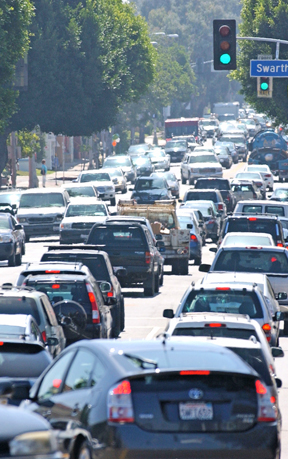 Bumper-to-bumper traffic made travel in Pacific Palisades nearly impossible for six hours while repairs were made on fallen power lines on PCH.